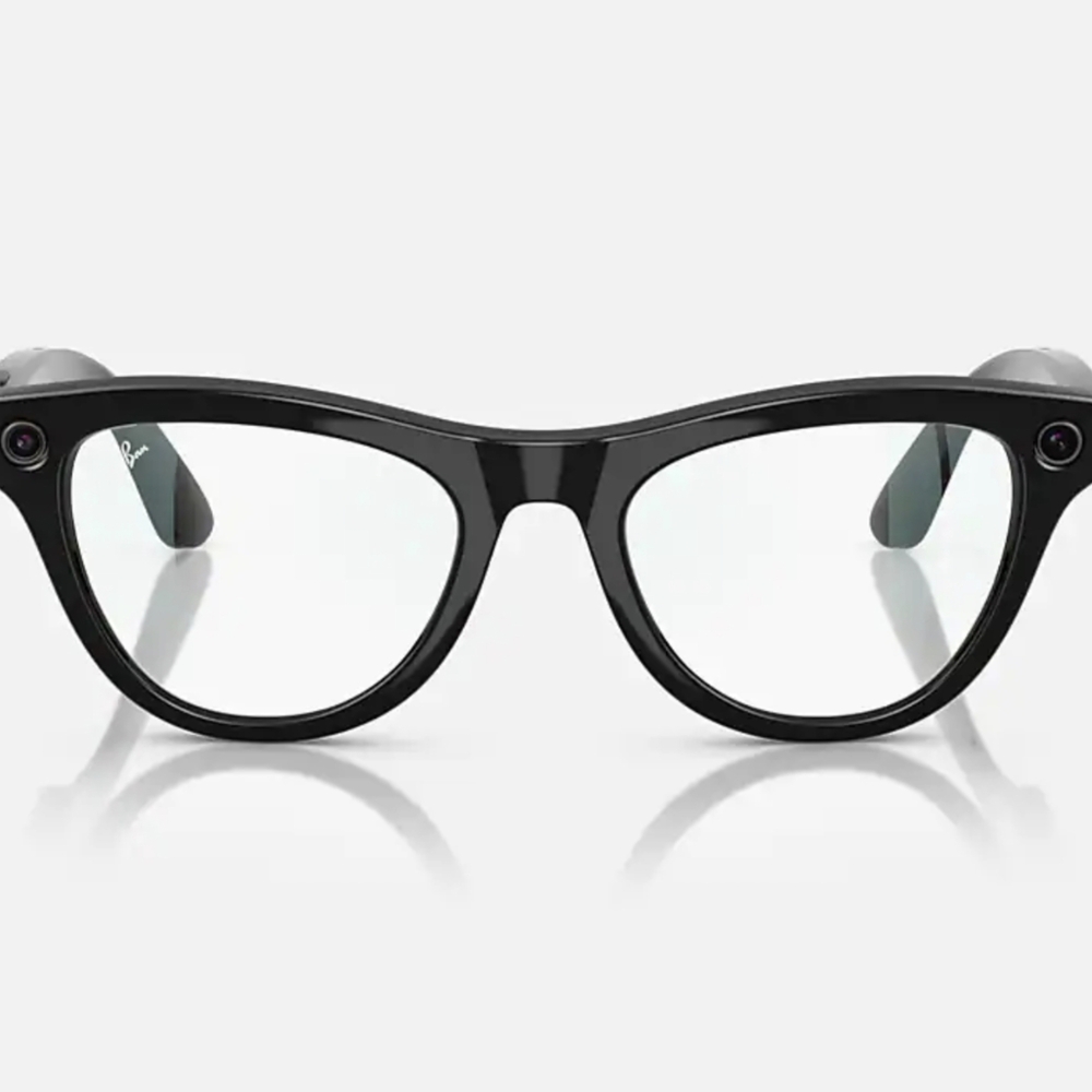 Ray-Ban Smart Glasses in Black